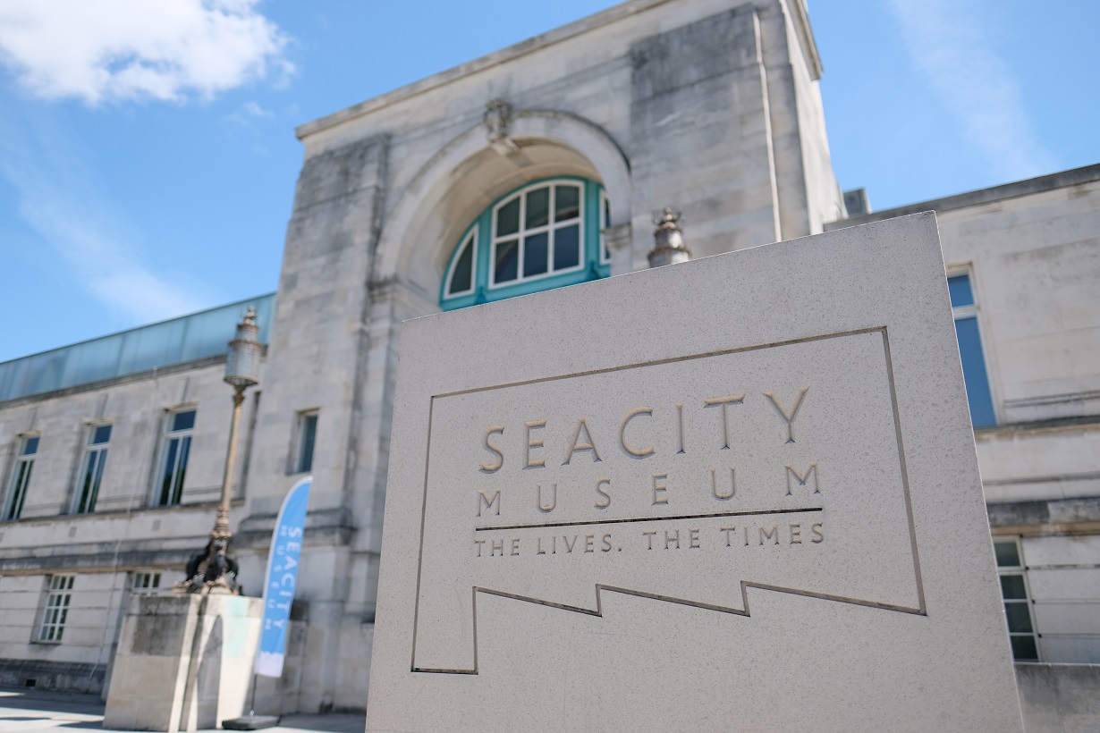 Sea city Museum entrance sign